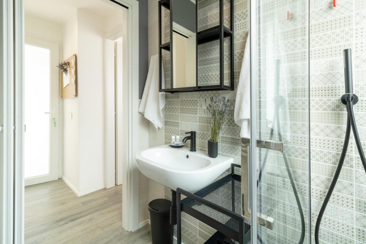 Navigli - Chic And Sophisticated In Milán